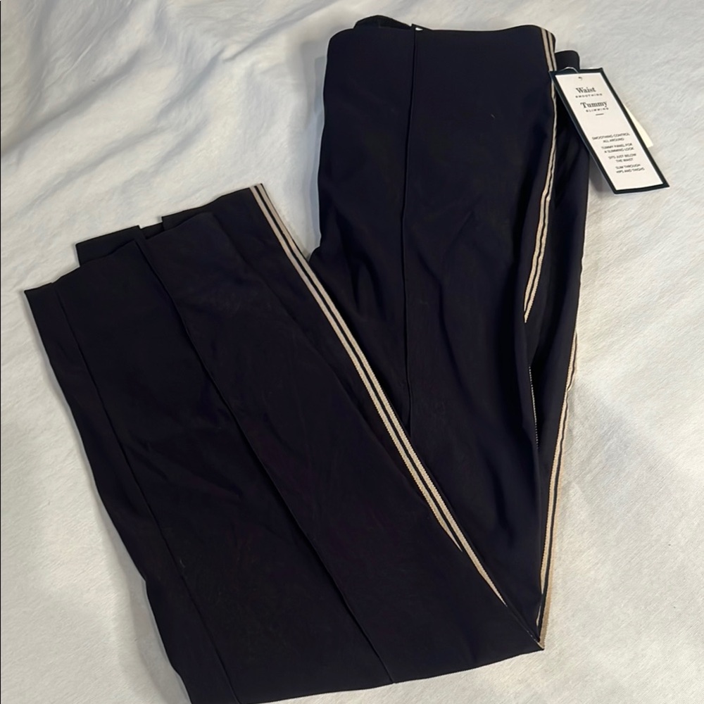 NWT- Charter Club Navy Trousers with Cream Accents - Picture 1 of 9